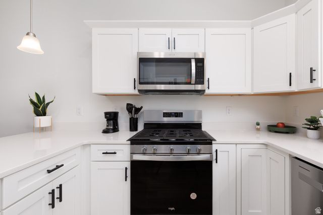 4542 W PARKES PEAK LN, Herriman, UT 84096