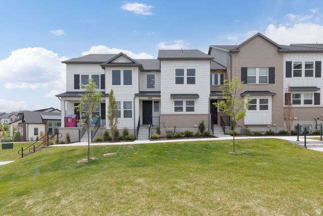 4542 W PARKES PEAK LN, Herriman, UT 84096