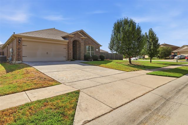 1299 Bent Grass Drive, Princeton, TX 75407