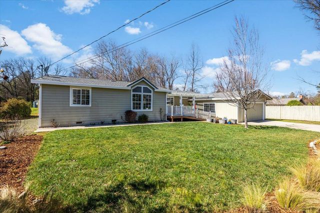 10525 Devonshire Cir, Penn Valley, CA 95946