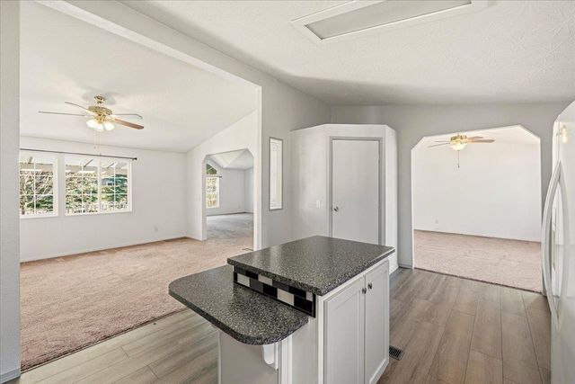 10525 Devonshire Cir, Penn Valley, CA 95946