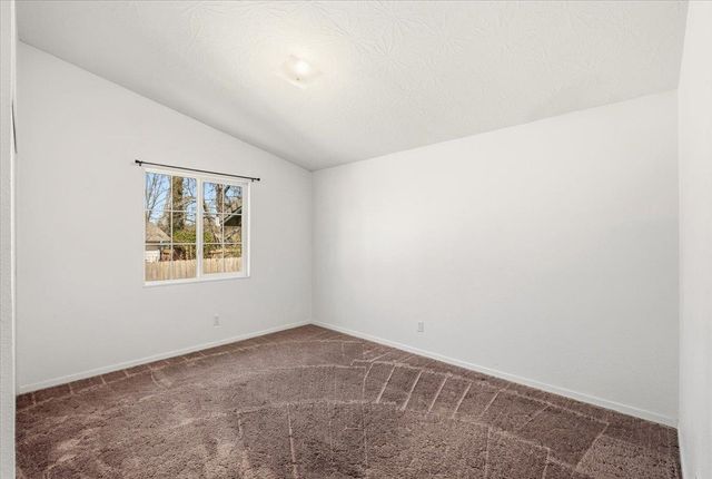 10525 Devonshire Cir, Penn Valley, CA 95946