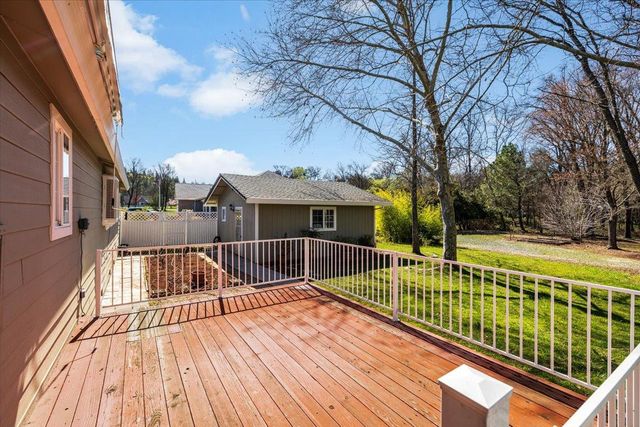 10525 Devonshire Cir, Penn Valley, CA 95946