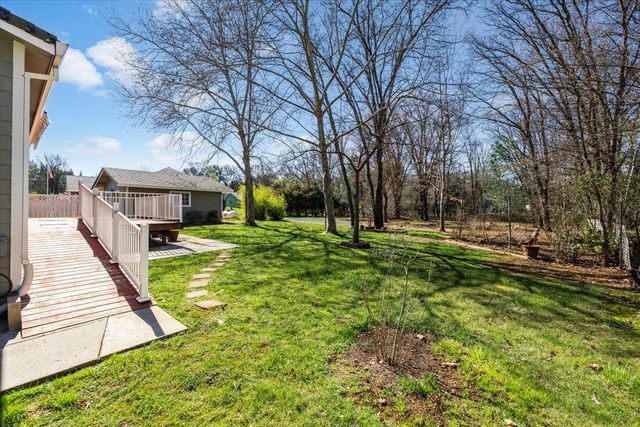 10525 Devonshire Cir, Penn Valley, CA 95946