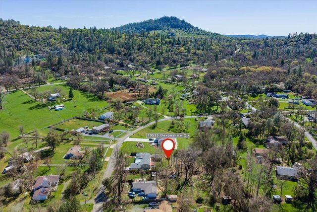 10525 Devonshire Cir, Penn Valley, CA 95946