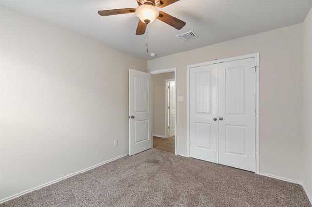 227 Reagor DR, Taylor, TX 76574