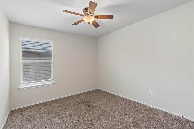 227 Reagor DR, Taylor, TX 76574