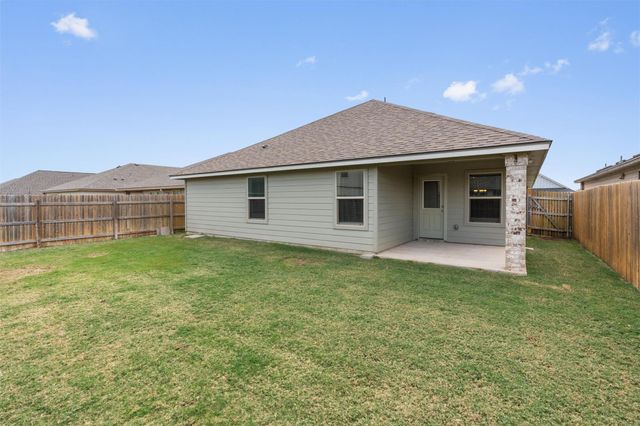 227 Reagor DR, Taylor, TX 76574