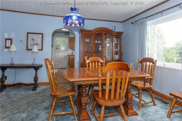 163 Myrtle Tree Road, South Charleston, WV 25309