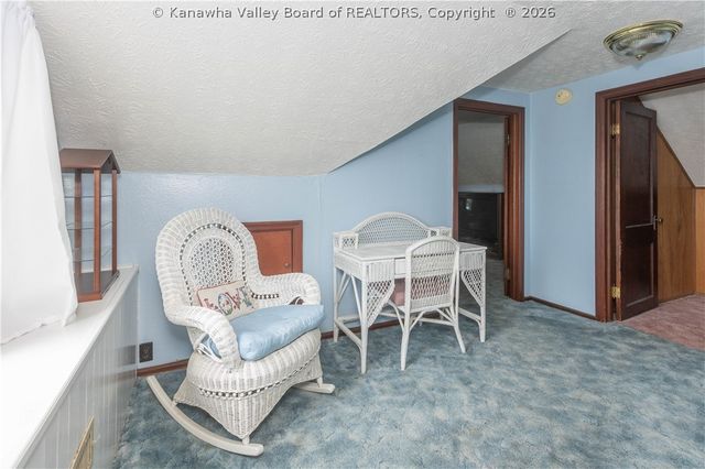 163 Myrtle Tree Road, South Charleston, WV 25309