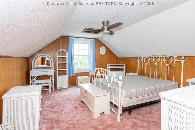163 Myrtle Tree Road, South Charleston, WV 25309