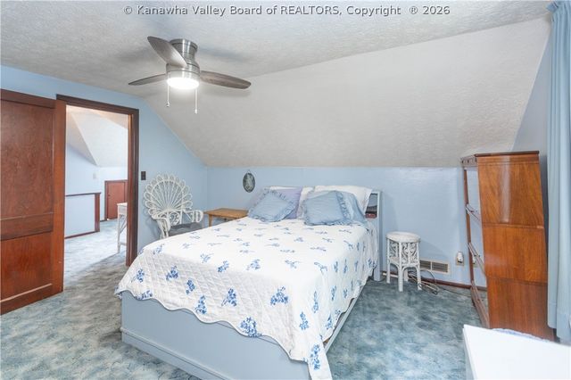 163 Myrtle Tree Road, South Charleston, WV 25309