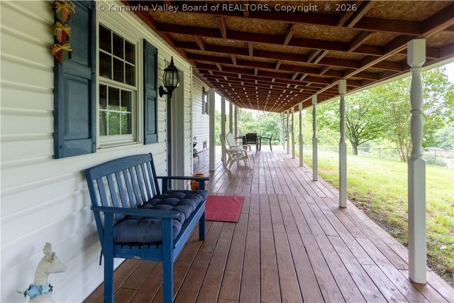 163 Myrtle Tree Road, South Charleston, WV 25309