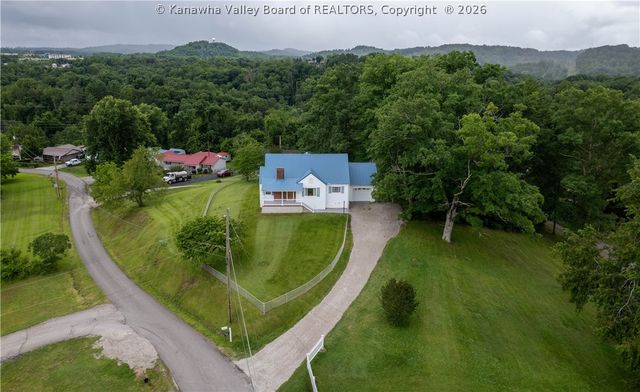 163 Myrtle Tree Road, South Charleston, WV 25309