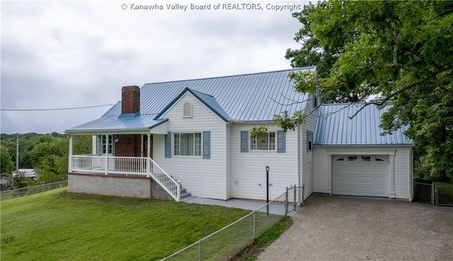 163 Myrtle Tree Road, South Charleston, WV 25309