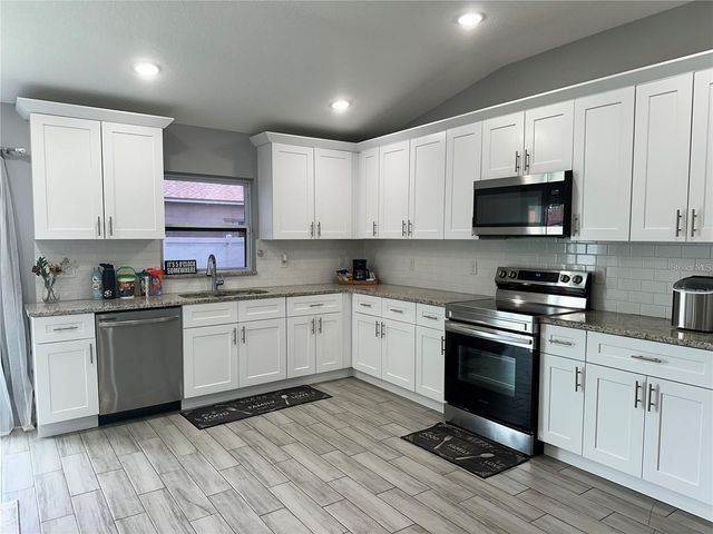 943 DERBYSHIRE DRIVE, Kissimmee, FL 34758