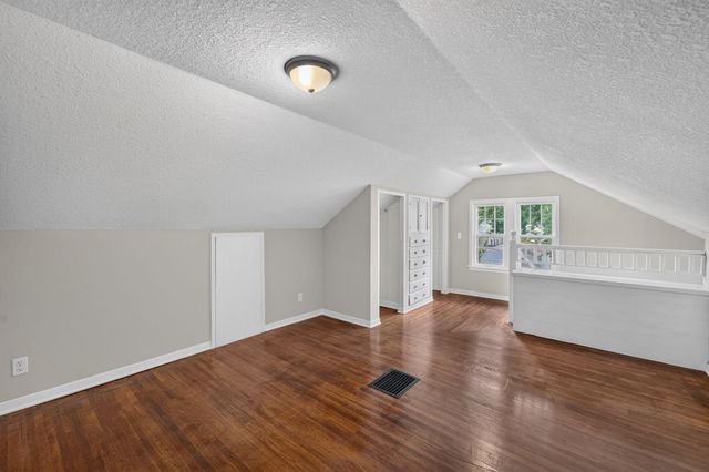 811 8th Avenue SE, Rochester, MN 55904