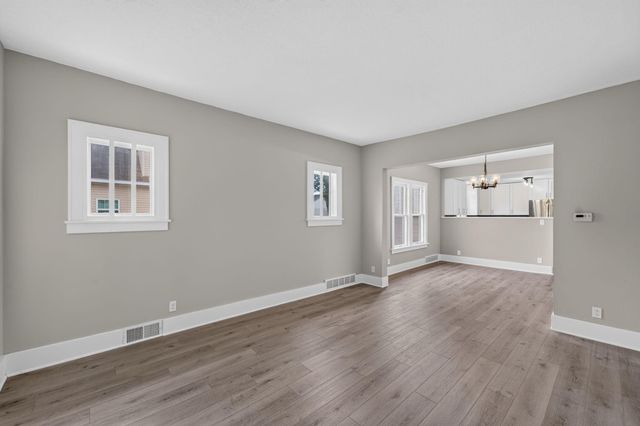 811 8th Avenue SE, Rochester, MN 55904