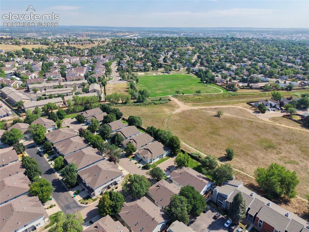 1049 Samuel Point, Colorado Springs, CO 80906 — photo 5