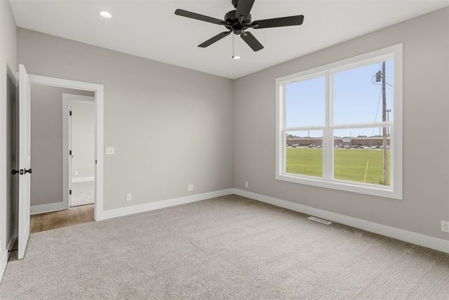 10124 Strawberry Lane, Zeeland, MI 49464
