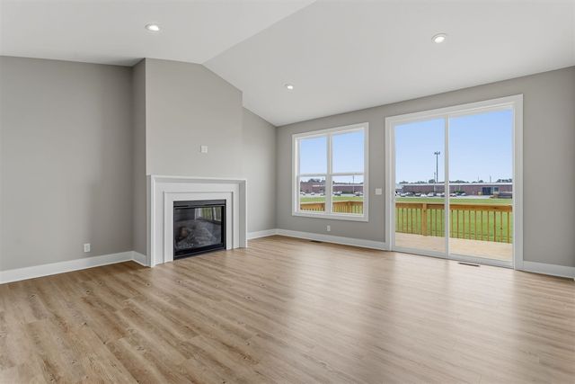 10124 Strawberry Lane, Zeeland, MI 49464