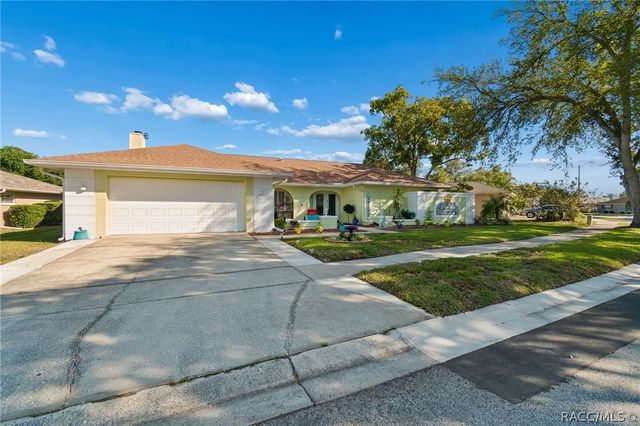 8930 Brooker Drive, New Port Richey, FL 34655