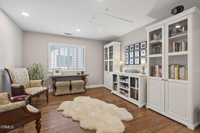 7405 Loma Vista Road, Ventura, CA 93003