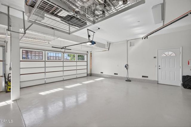 7405 Loma Vista Road, Ventura, CA 93003