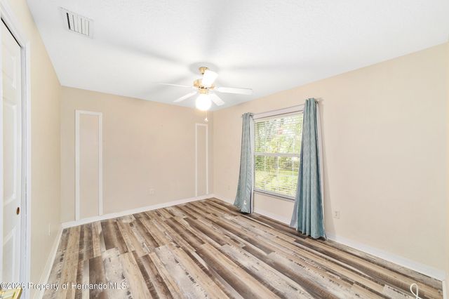 133 N McGowan Avenue, Crystal River, FL 34429