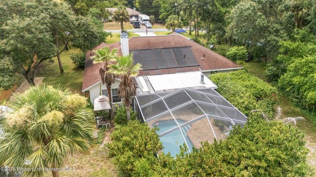 133 N McGowan Avenue, Crystal River, FL 34429