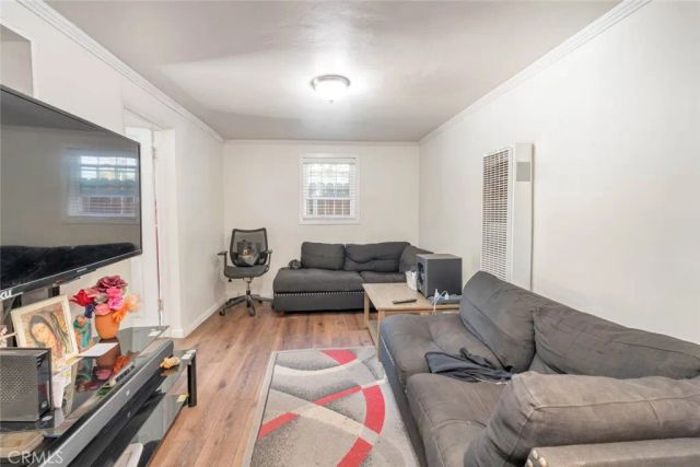 618 Woodrow Avenue, Bakersfield, CA 93308