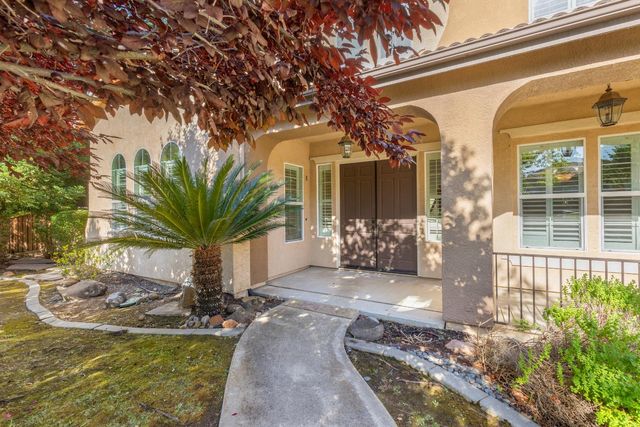 425 Crescent Dr, Roseville, CA 95678
