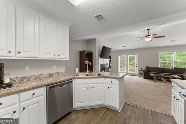 150 Paul Smith Road, Hull, GA 30646
