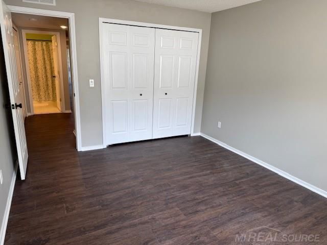 4984 Oak Hill Drive, Waterford, MI 48329