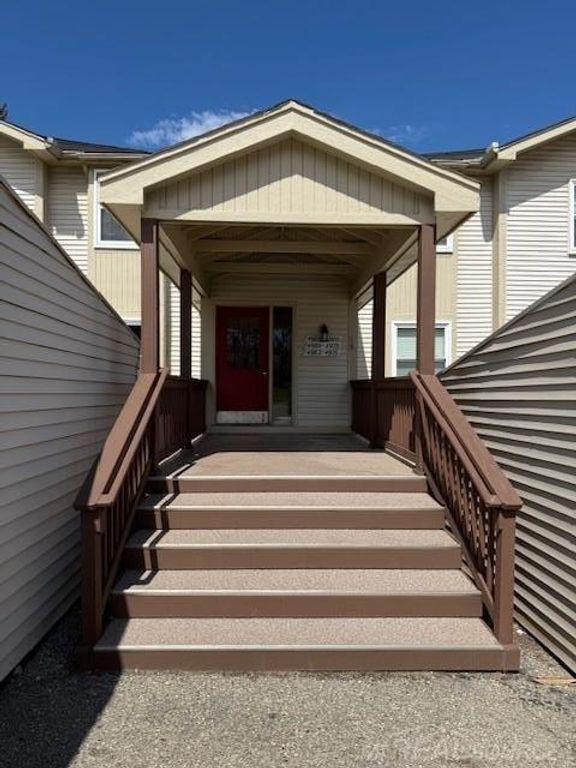 4984 Oak Hill Drive, Waterford, MI 48329