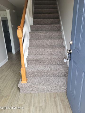 1513 Pine Brook Court A, Greenville, NC 27858