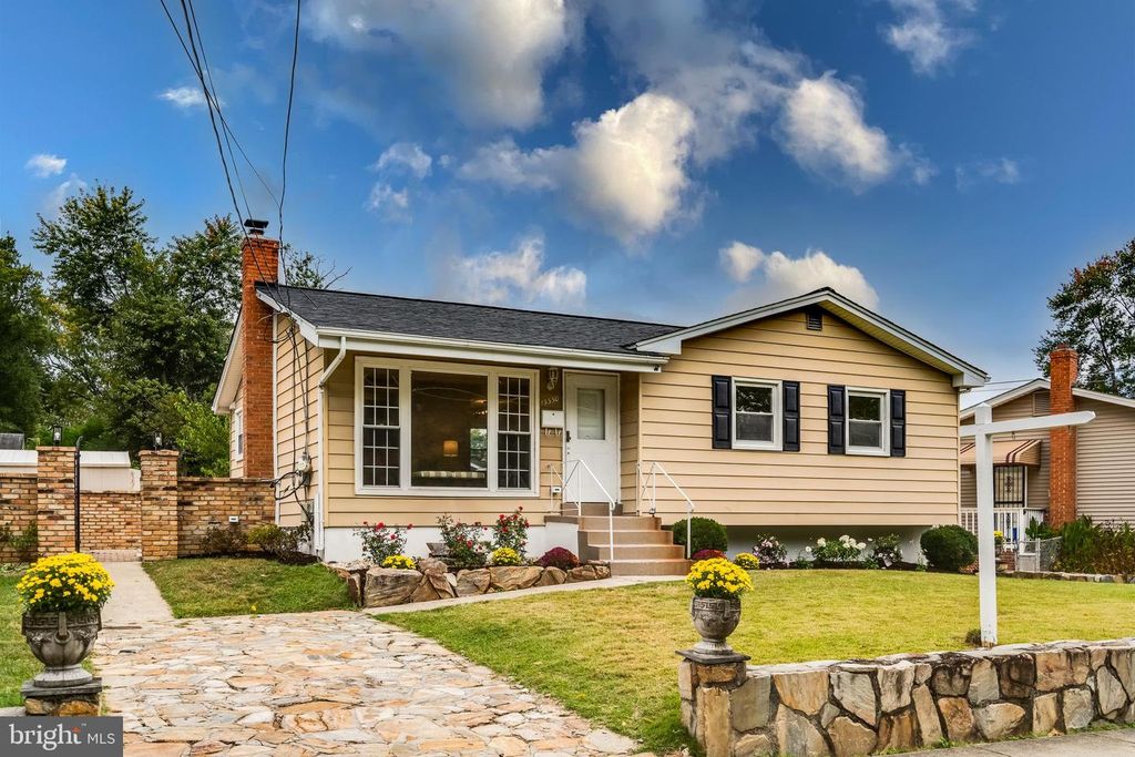 13330 TURKEY BRANCH PKWY, Rockville, MD 20853