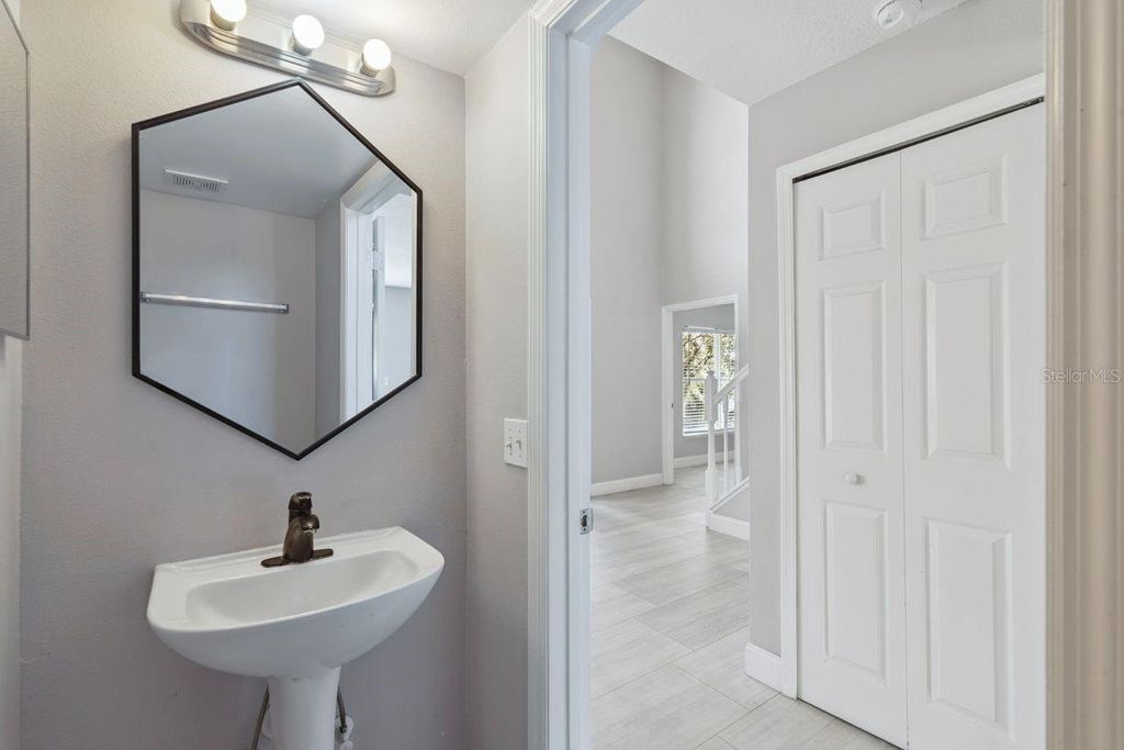 Image 34 of property listing at 2735 HOWLAND BOULEVARD, Deltona, FL 32725