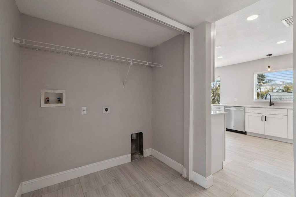 Image 37 of property listing at 2735 HOWLAND BOULEVARD, Deltona, FL 32725