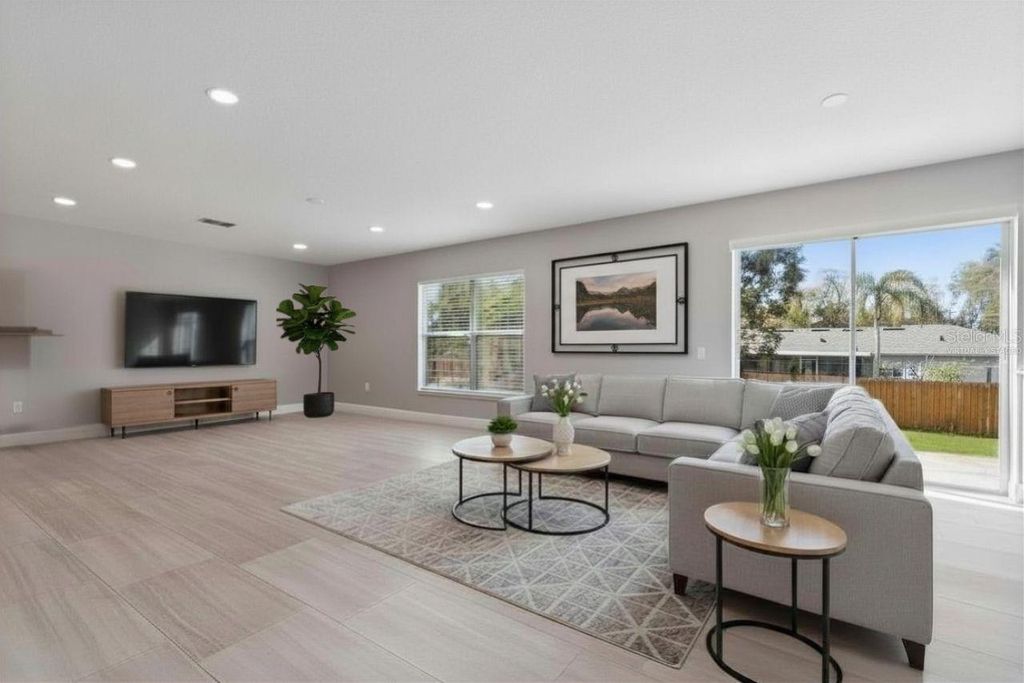 Image 41 of property listing at 2735 HOWLAND BOULEVARD, Deltona, FL 32725