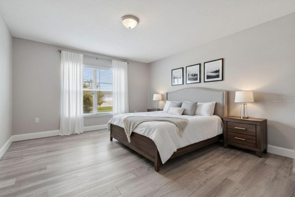 Image 43 of property listing at 2735 HOWLAND BOULEVARD, Deltona, FL 32725