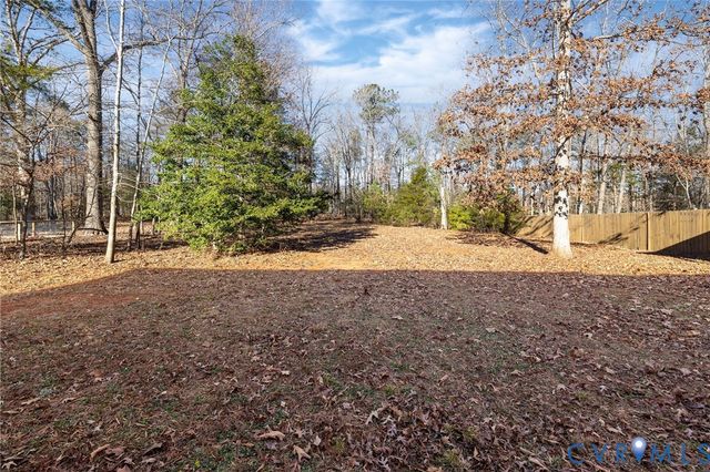 2209 Kiowa Dr, Powhatan, VA 23139