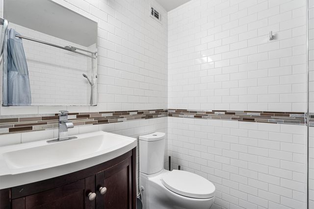 3110 Red River ST C-304, Austin, TX 78705