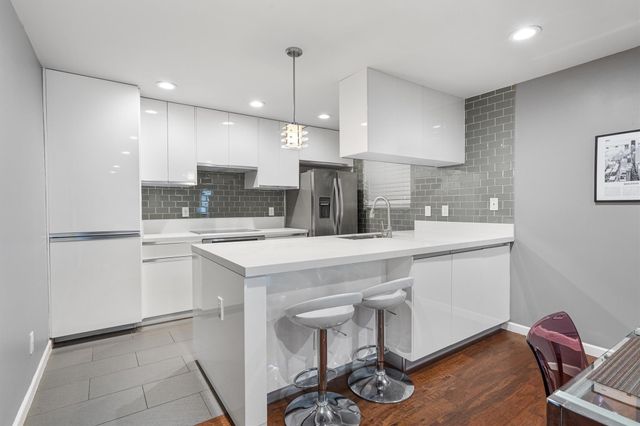 3110 Red River ST C-304, Austin, TX 78705