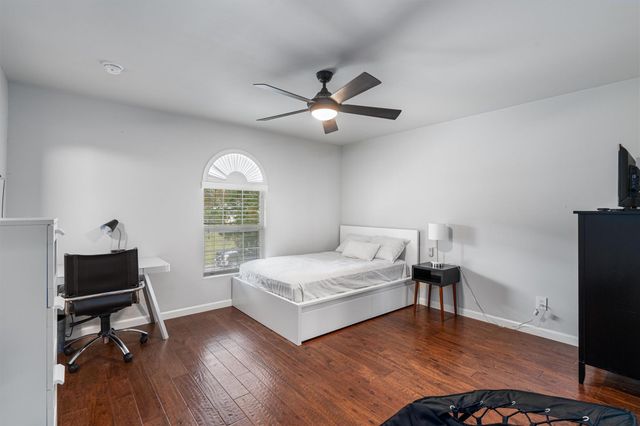 3110 Red River ST C-304, Austin, TX 78705