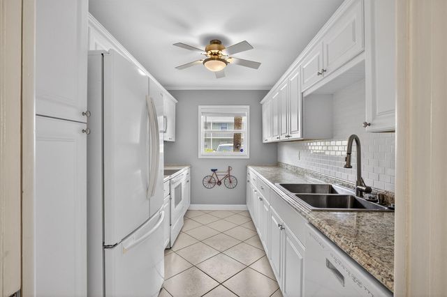 2640 SW 22nd Avenue 1103, Delray Beach, FL 33445