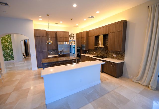 16872 Pavilion Way, Delray Beach, FL 33446