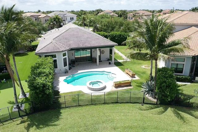 16872 Pavilion Way, Delray Beach, FL 33446