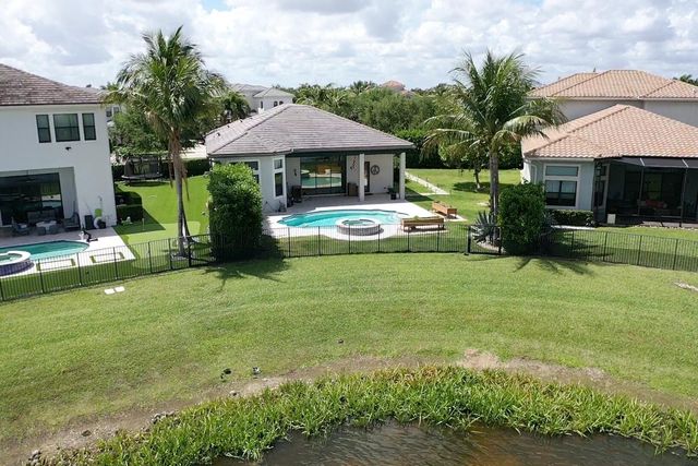 16872 Pavilion Way, Delray Beach, FL 33446