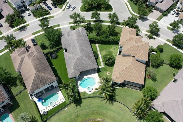 16872 Pavilion Way, Delray Beach, FL 33446